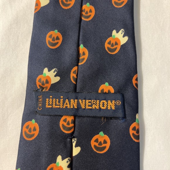 1988 Vintage Lillian Vernon Navy Blue Halloween Tie Ghost and Pumpkin - Picture 6 of 7